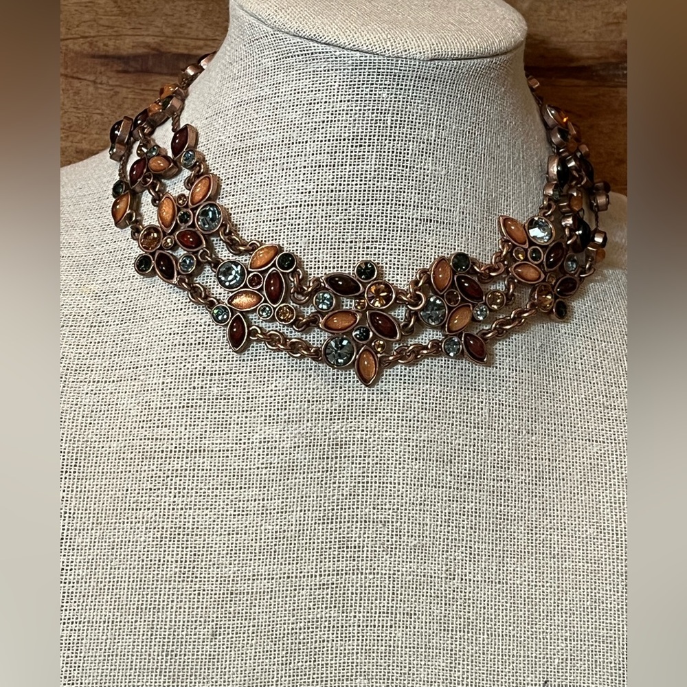 Crystal choker